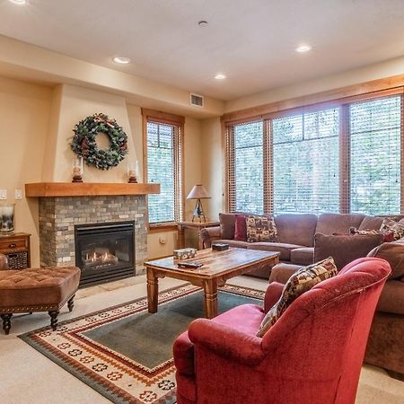 Upscale 4 Bed, 3 Bath At The Woodwinds With Amazing Mountain Views And Golf Course Access And Private Hot Tub And Garage Sleeps 10 Villa Mammoth Lakes Eksteriør billede