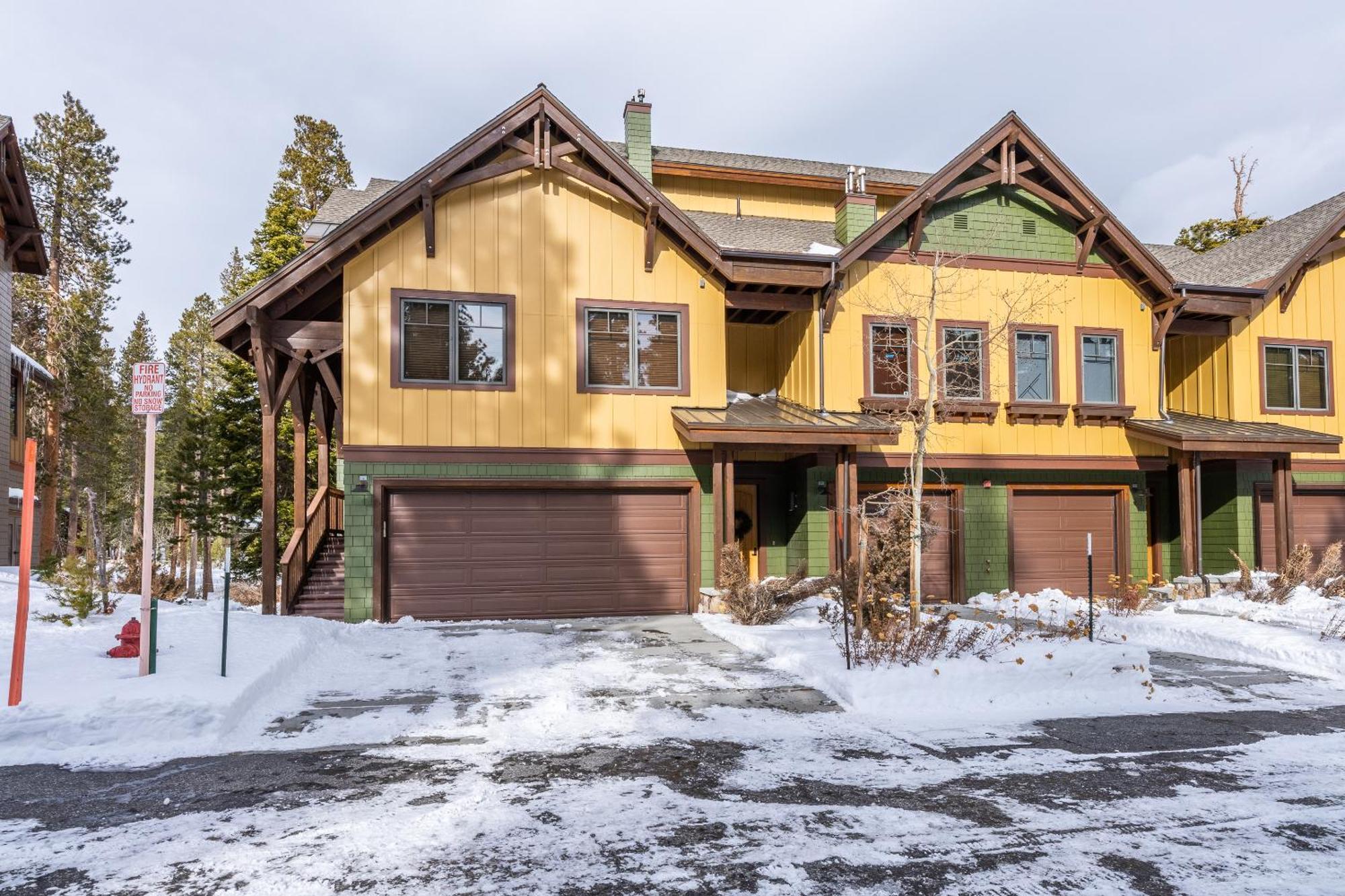 Upscale 4 Bed, 3 Bath At The Woodwinds With Amazing Mountain Views And Golf Course Access And Private Hot Tub And Garage Sleeps 10 Villa Mammoth Lakes Eksteriør billede